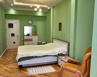 E.akademiyasi, İnşaatcila rmetrosu, 3 otaq , Yasamal rayonu