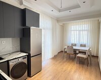 Yasamal rayonu, 3 комната