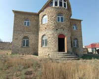 Abşeron rayon,Novxanı kəndi,Aşıq Alı küşəsi,8-ci döngə, 7 otaq