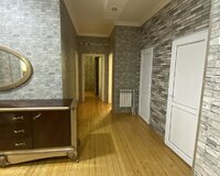 Masazır qəsəbəsi Osman Sarıvəlli küçəsi 29 5 otaq , Xırdalanda