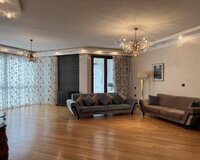 A.bakıxanov küçəsi 4 otaq , Nəsimi rayonu