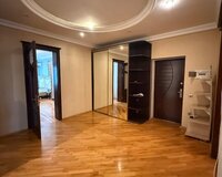 Bakı şəhəri Binəqədi rayonu 9-cu mikrorayon Mircəlal Küçəsi, 3 otaq