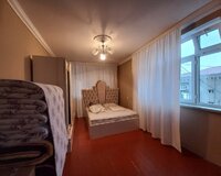 Sumqayıt şəhəri 11-ci mikrorayon 1 otaq , Sumqayıtda