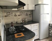 Neftçilər metrosunun və Real şadlıq saraynın yanı 2 otaq , Nizami rayonu