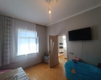 Bineqedi rayonu Bineqedi Qesebesinde mektebe və marsurt dayanacağına yaxin, 2 otaq