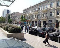 Süleyman Rəhimov küçəsi 4 otaq , Nəsimi rayonu