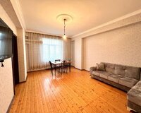 Xırdalan M.ə.rəsulzadə kücİcranın yanı 2 otaq , Xırdalanda