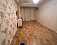 Xırdalan şəhəri 10 saylı orta məktəbin yanıda yerləşən Dream City yaşaşyış kompleksi 3 otaq , Xırdalanda