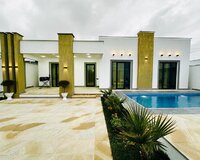 Satılır 4 otaqlı həyət evi/bağ evi 160 m², Şüvəlan q, Xəzər rayonu