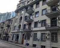 Bakı, Həsən Seyidbəyli küçəsi 3 otaq , Səbail rayonu