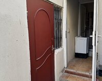 Yeni Avtovağzal metro yaxınlıqda Rahat marketin yanı 1 otaq , Binəqədi rayonu