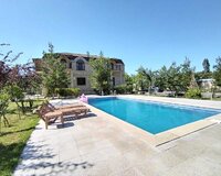 Qəbələ, Nöhürqışlaq kəndi 12 otaq , Qəbələdə