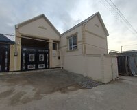 Bineqedi rayonu Bineqedi Qesebesinde - mərkəzə məktəbə, marsurt dayanacagina və yola yaxin 4 otaq , Binəqədi rayonu