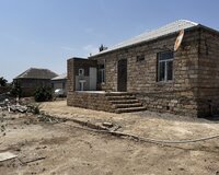 Binə qəsəbəsi . Südçülük savxozu 3 otaq , Suraxanı rayonu