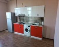 Gəncə, Nizami ray., Yeni Gəncə qəsəbəsi, 2-ci mikrorayon,bina 2, mənzil 42 3 otaq , Gəncədə