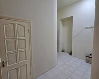 28 may metro 3 otaq , Nəsimi rayonu