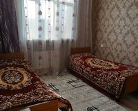 Ukrayna dairəsinə yaxın pluton şadlıq sarayının arxasında 2 otaq , Xətai rayonu