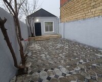 Bineqedi rayonu Bineqedi Qesebesinde Yeni tikilən Mola ve marsurt dayanacagina yaxin 3 otaq , Binəqədi rayonu