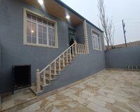 Bineqedi rayonu Bineqedi Qesebesinde mektebe ve marsurt dayanacagina yaxin 3 otaq , Binəqədi rayonu