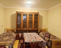 Şəki şəhər,Tülpan hotel ilə üzbəüz 3 otaq , Şəkidə