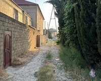 Yeni avtovzağzal metro yaxınlıqda Rahat market və yol kənarı 1 otaq , Binəqədi rayonu