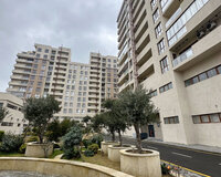 Əhmədli metrosunun çıxışı, 2 otaq , Xətai rayonu