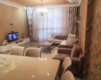 Yasamal r., Elmlər Akademiyası m/s yaxınlığı, 4 otaq , Yasamal rayonu