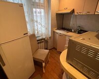 Inci şadlıq evi ilə üzbəüz 2 otaq , Nizami rayonu