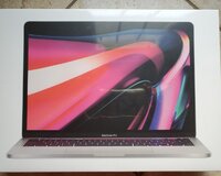New Apple macbook Pro 13" Laptop with 256gb ssd, 8