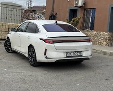 Usaq aparib getirmek mektebe