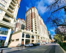 Metro parkin yaxinliğinda