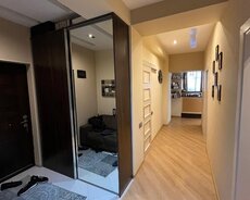 İnşaatçilar metrosu