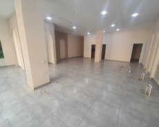 mağaza mərkəzdə 70 kv