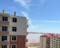 Modern City yaşayış kompleksində təmirli bina evi satılır