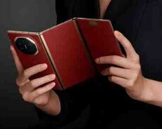 Huawei Mate XT Ultimate Design