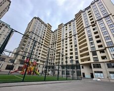 Şərq bazarının yanı, 28 May m/st