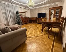 Neftçilər, Nazlı Şadlıq Sarayına yaxın yeni tikili binada 3