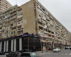 Z. Xalilov küçəsində. "Darcin Restaurant" ustü