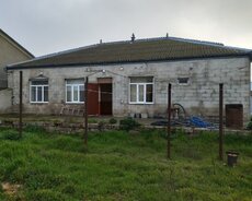 Maştağa Bilgəh yolunda həyət evi satılır