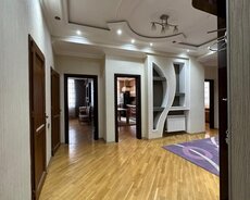 Gənclik metrosu, Abu Arena yanında