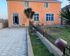 Buzovnada həyət evi satılır