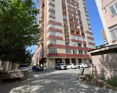 İnşaatçilar metrosu