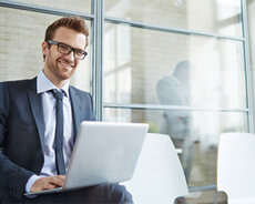 Satış meneceri tələb olunur