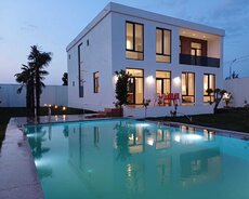 Buzovnada bağ evi satılır