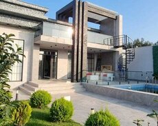 Mərdəkanda villa satılır