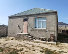 Maştağada həyət evi satılır