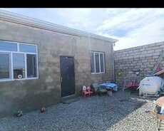 Buzovnada həyət evi satılır