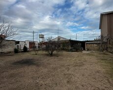 8 sot torpaq sahəsi, Şüvəlan qəs