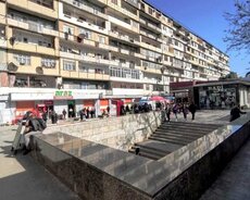 Əhmədlidə mənzil satılır