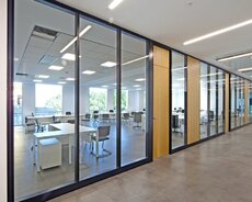 Plastik qapı pencere Canbalkon